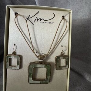 Kim Rogers Vintage Gold and Green Square Jewelry Set